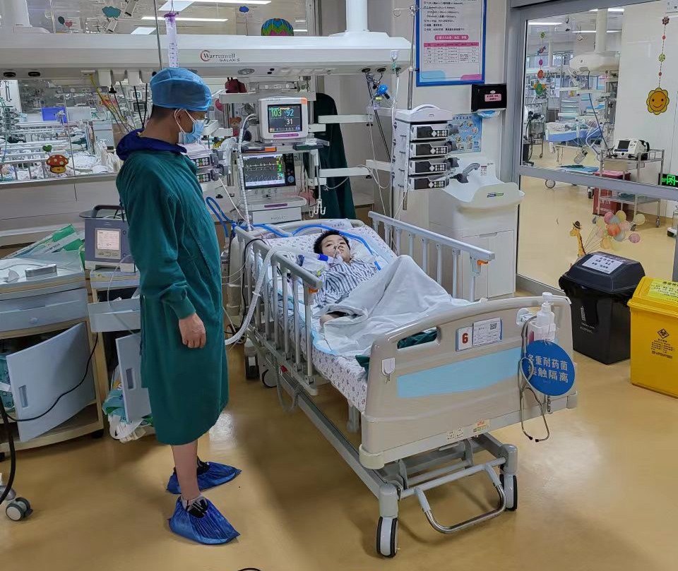 锡林郭勒盟跨省救护车出租公司